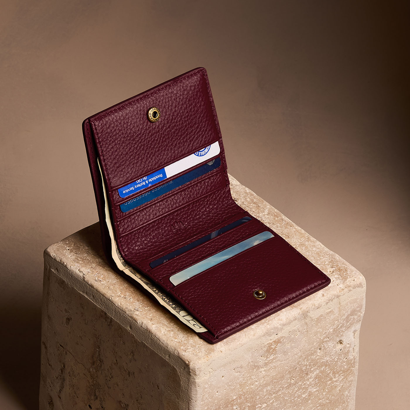 Luxe Slim Wallet - Image 10